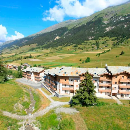 Spacieux Au Pied Des Pistes, 2 Chambres, Wifi, Parking Inclus - Fr-1-508-29 *